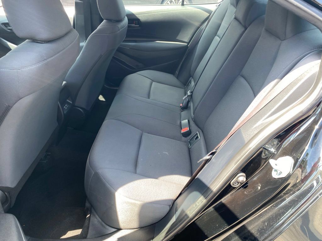Used 2024 Toyota Corolla LE FWD image 8