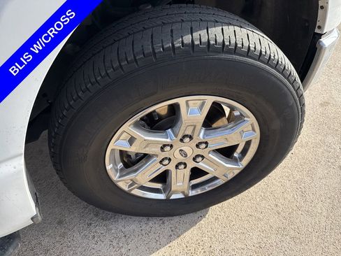 Used 2022 Ford F150 XLT w/ Equipment Group 302A High image 16