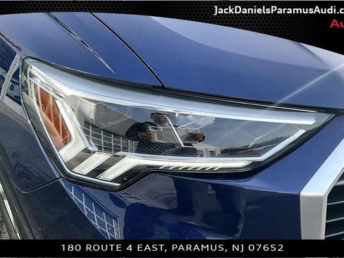 Used 2023 Audi Q3 2.0T Premium Plus w/ Premium Plus Package image 27