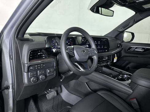 New 2026 Chevrolet Suburban Z71 AWD/4WD image 10