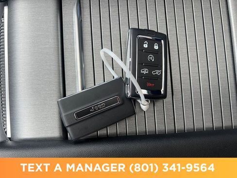 New 2026 Jeep Grand Wagoneer 4WD image 28