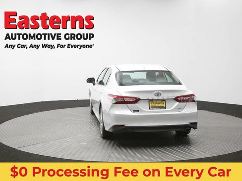 Used 2019 Toyota Camry XLE w/ Carpet Mat Package FWD image 37