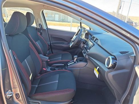 New 2025 Nissan Versa SR w/ Trunk Package image 15