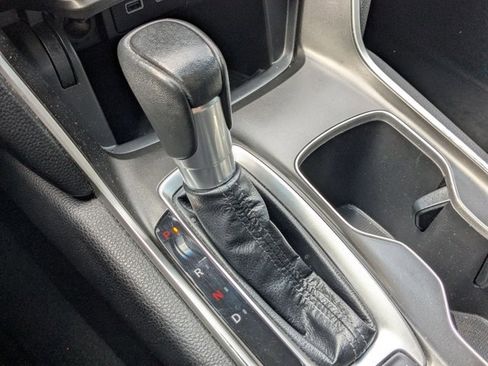 Used 2021 Honda Accord Sport image 11