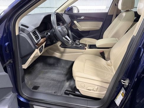Used 2018 Audi Q5 2.0T Premium Plus w/ Premium Plus Package image 12