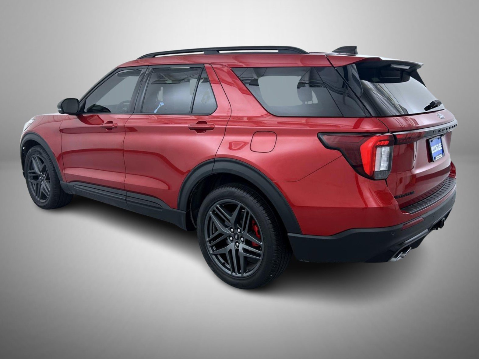 Used 2025 Ford Explorer ST AWD/4WD image 7