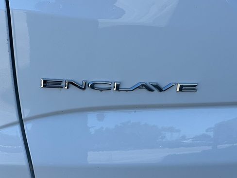 Certified 2023 Buick Enclave Essence FWD image 38