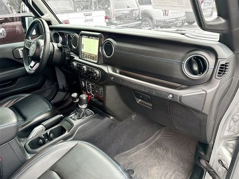 Used 2022 Jeep Wrangler Unlimited Rubicon 4xe w/ Steel Bumper Group image 33