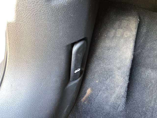 Used 2025 Nissan Sentra SV FWD image 41