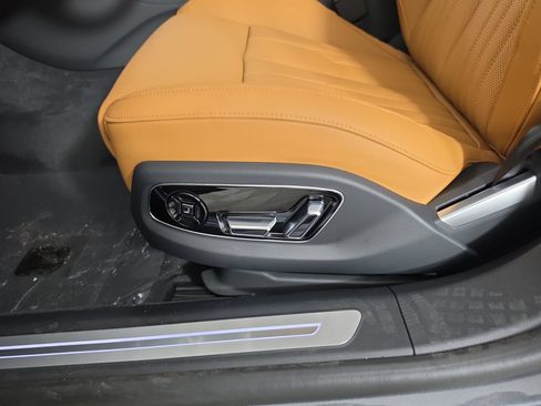 New 2026 Audi A8 L 3.0T AWD/4WD image 15