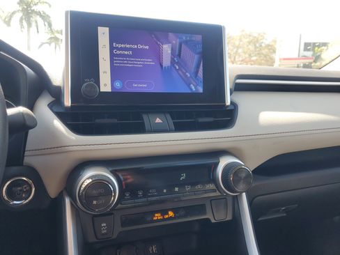 Used 2024 Toyota RAV4 XLE image 24