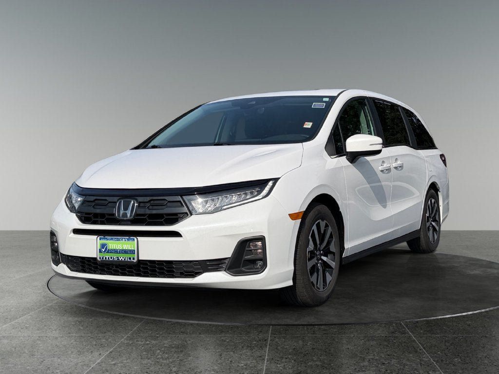 Used 2025 Honda Odyssey EX-L image 3