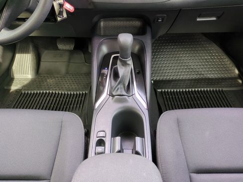 Used 2026 Toyota Corolla LE FWD image 18