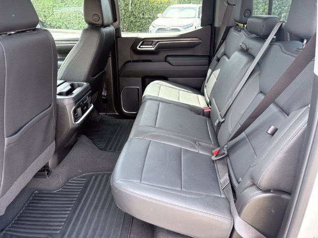 Used 2024 Chevrolet Silverado 1500 LTZ w/ LTZ Convenience Package II AWD/4WD image 7