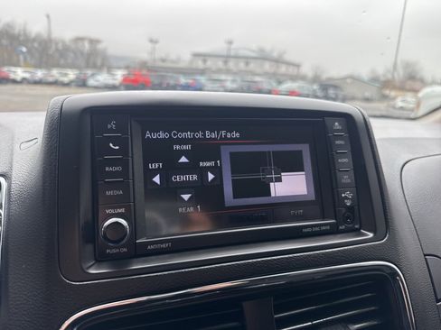 Used 2019 Dodge Grand Caravan SE w/ Power Convenience Group I image 26