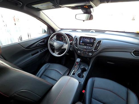 Used 2023 Chevrolet Equinox RS w/ RS Leather Package FWD image 6