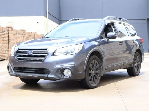 Used 2016 Subaru Outback 3.6R Limited AWD/4WD image 2