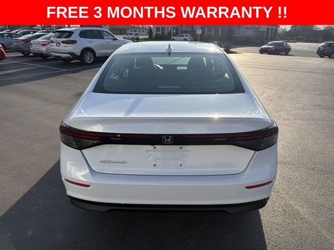 Used 2023 Honda Accord EX image 29