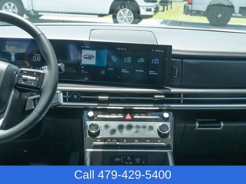 Used 2024 Hyundai Santa Fe SEL FWD image 34
