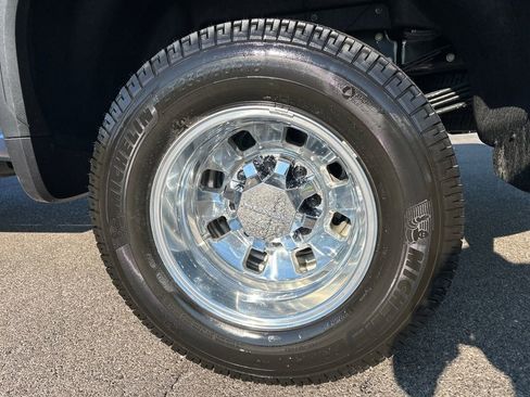 New 2026 GMC Sierra 3500 Denali w/ Denali Reserve Package image 59