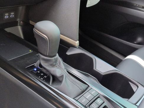 Certified 2026 Toyota Camry SE image 25