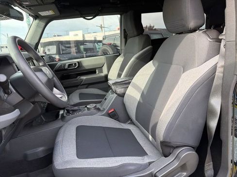 Used 2023 Ford Bronco 2-Door w/ Sasquatch Package image 16