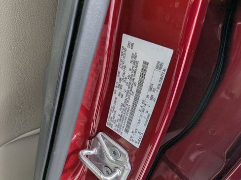 Used 2014 Ford Escape Titanium image 28