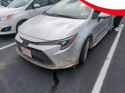 Used 2025 Toyota Corolla LE