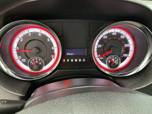 Used 2012 Dodge Grand Caravan SXT w/ Entertainment Group 1 image 8