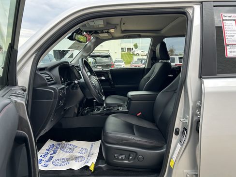 Certified 2023 Toyota 4Runner TRD Off-Road Premium image 10