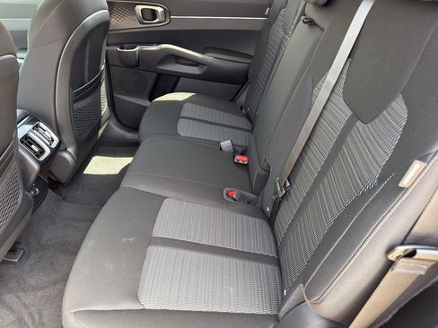 New 2026 Kia Sorento LX FWD image 19