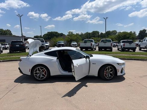 Used 2024 Ford Mustang GT Premium w/ GT Performance Package RWD image 32