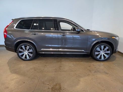 Used 2024 Volvo XC90 B6 Plus w/ Protection Package image 6
