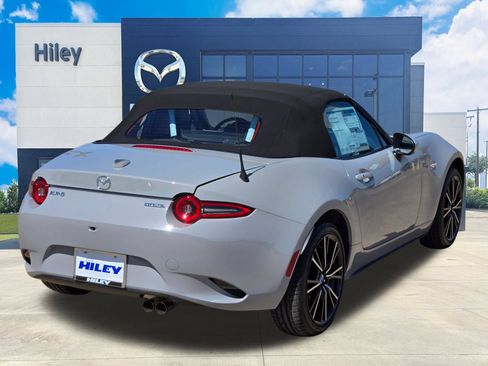 New 2026 MAZDA MX-5 Miata Grand Touring RWD image 4