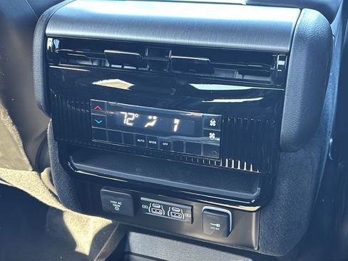 New 2026 Jeep Grand Wagoneer 4WD image 43