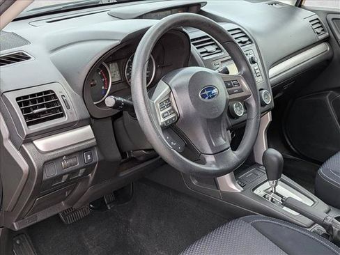 Used 2015 Subaru Forester 2.5i Premium w/ Protection Package #1 AWD/4WD image 10