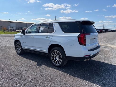 Used 2026 GMC Yukon Denali w/ Sun & Power Step Package AWD/4WD image 8