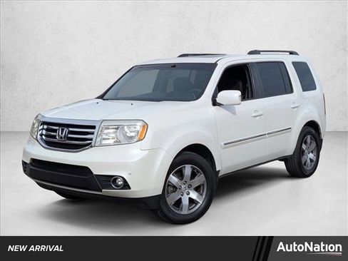 Used 2014 Honda Pilot Touring image 1