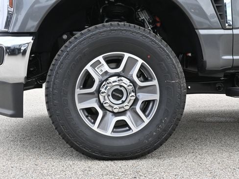 New 2026 Ford F350 Lariat w/ Lariat Premium Package AWD/4WD image 26