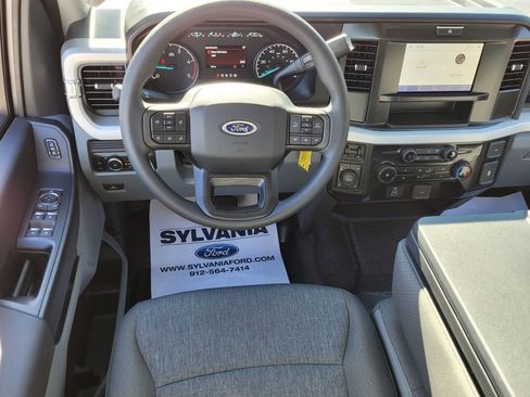 New 2026 Ford F250 XL w/ XL Off-Road Package image 7