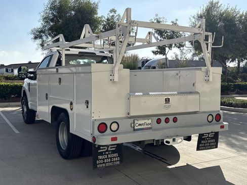 Used 2020 Ford F350 XL w/ Power Equipment Group image 5