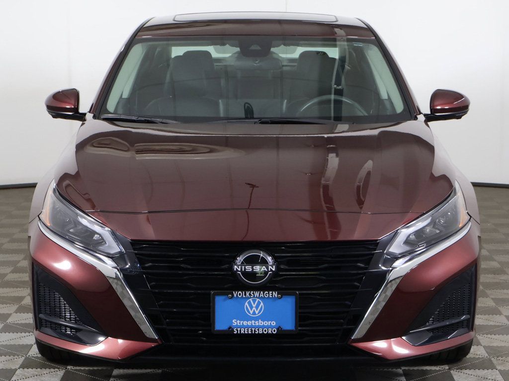 Used 2023 Nissan Altima 2.5 SL AWD/4WD image 12