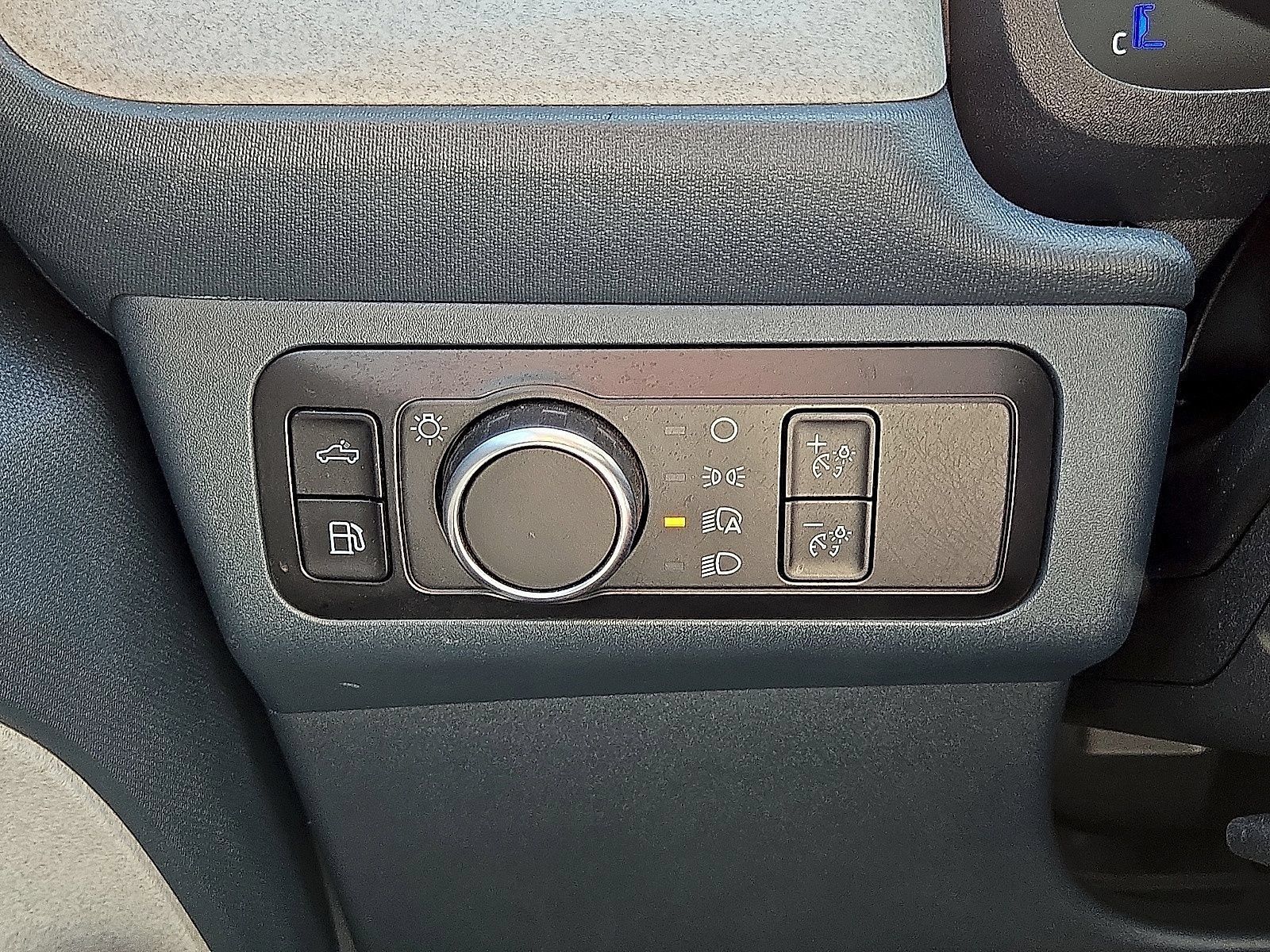 Used 2025 Ford Maverick XLT w/ XLT Luxury Package FWD image 24