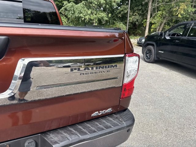 Used 2017 Nissan Titan Platinum Reserve AWD/4WD image 7