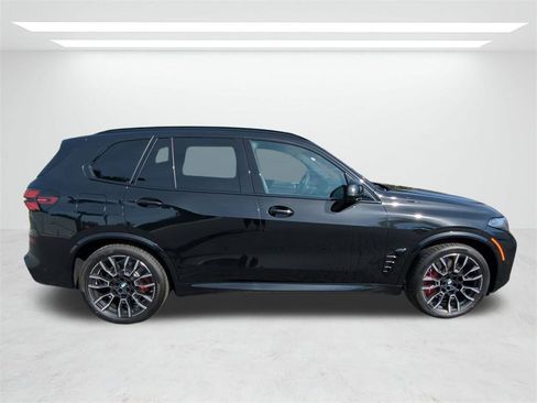 New 2026 BMW X5 xDrive50e w/ M Sport Package image 3
