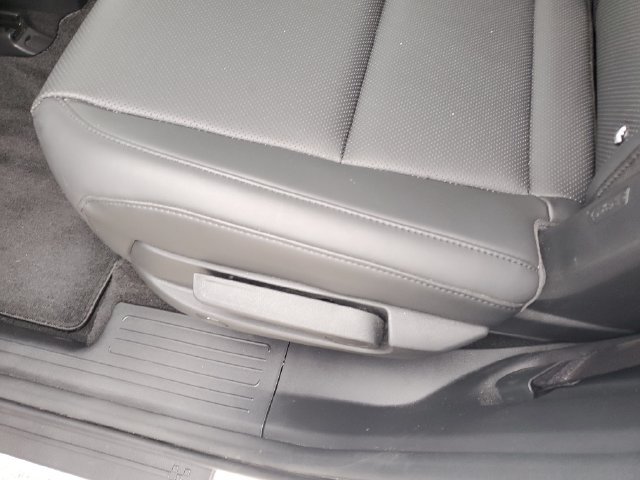 Used 2026 Hyundai Santa Fe SEL AWD/4WD image 15