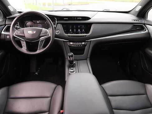 Used 2023 Cadillac XT5 Premium Luxury FWD image 24