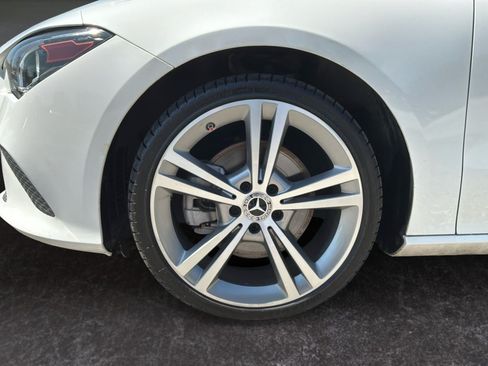 Used 2021 Mercedes-Benz CLA 250 w/ Premium Package image 9