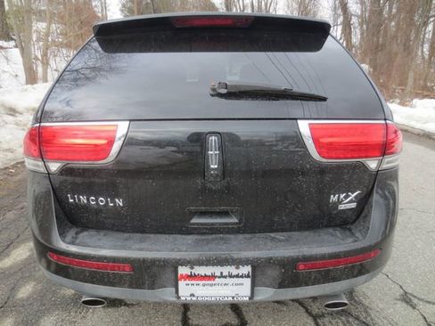 Used 2011 Lincoln MKX AWD w/ 102A Rapid Spec Order Code image 6
