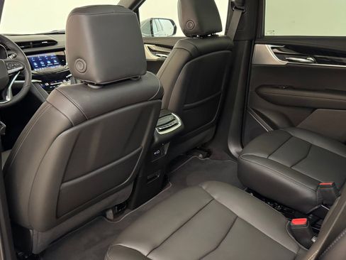New 2025 Cadillac XT6 Premium Luxury w/ Technology Package image 29